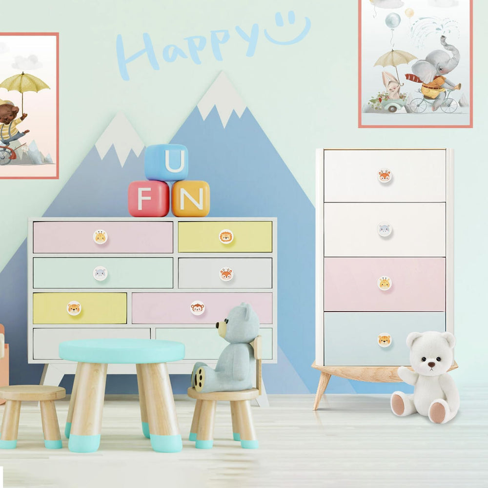 OctinPris deer knob close-up with soft wood texture for kid-safe furniture