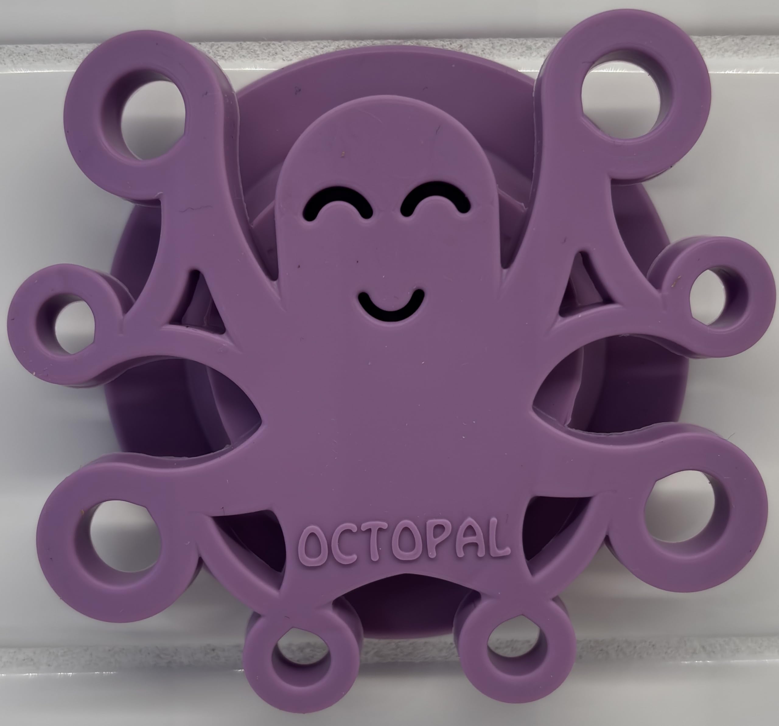 Octopal mealtime on the go setup suits home, daycare, or dining out.