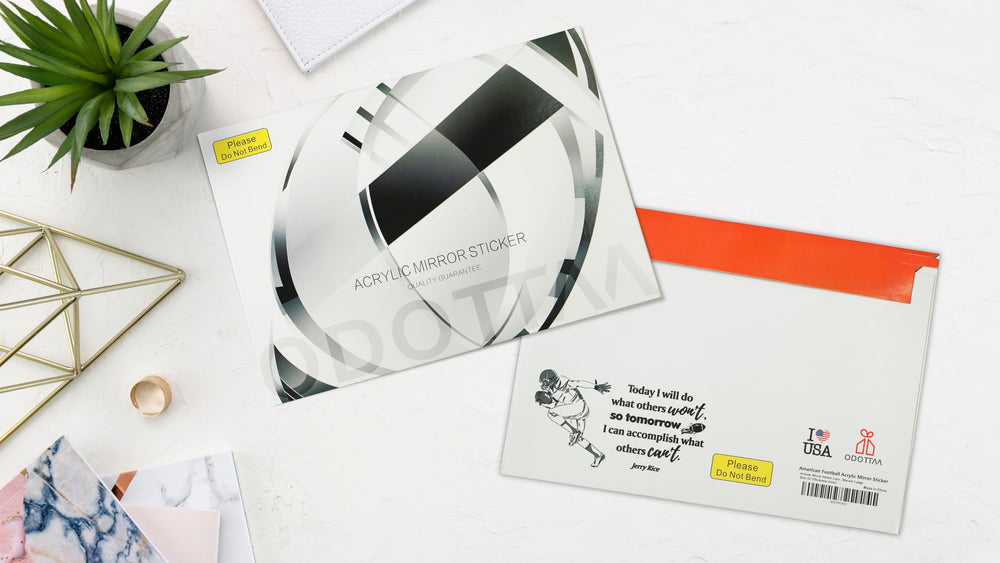 ODOTTAA football 30cm decal creates welcoming ambience in living spaces.
