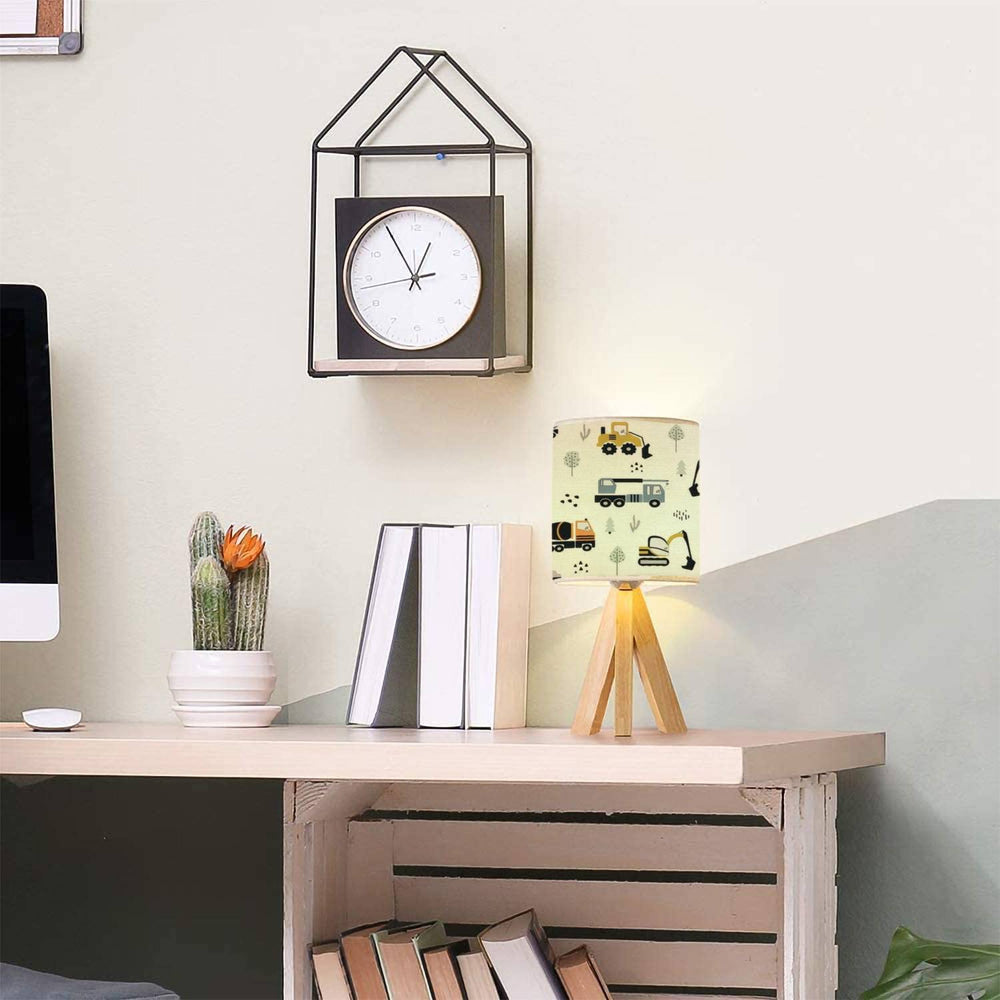 OEPWQIWEPZ tripod bedside lamp includes an LED bulb for instant illumination