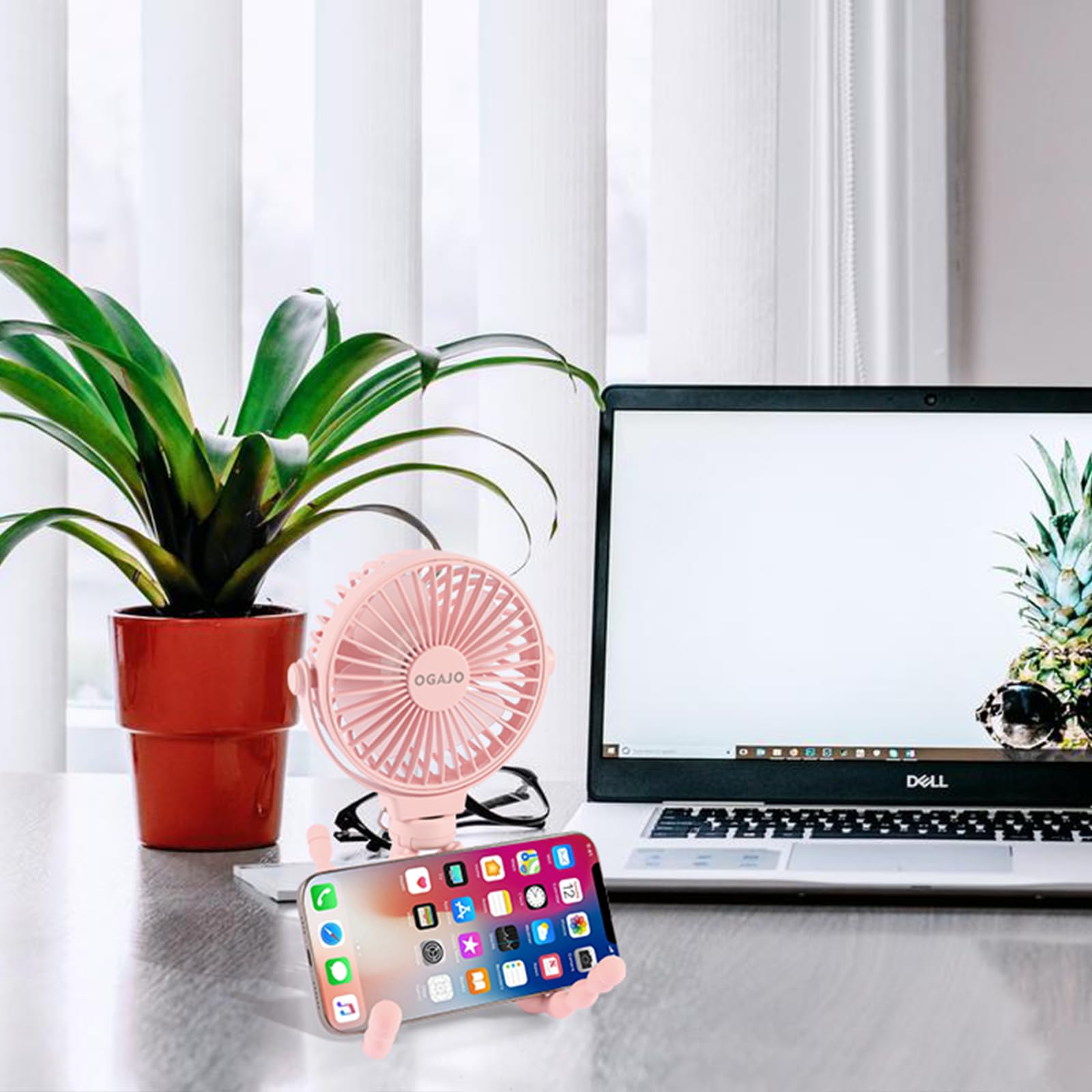 OGAJO flexible tripod folds for compact desk use