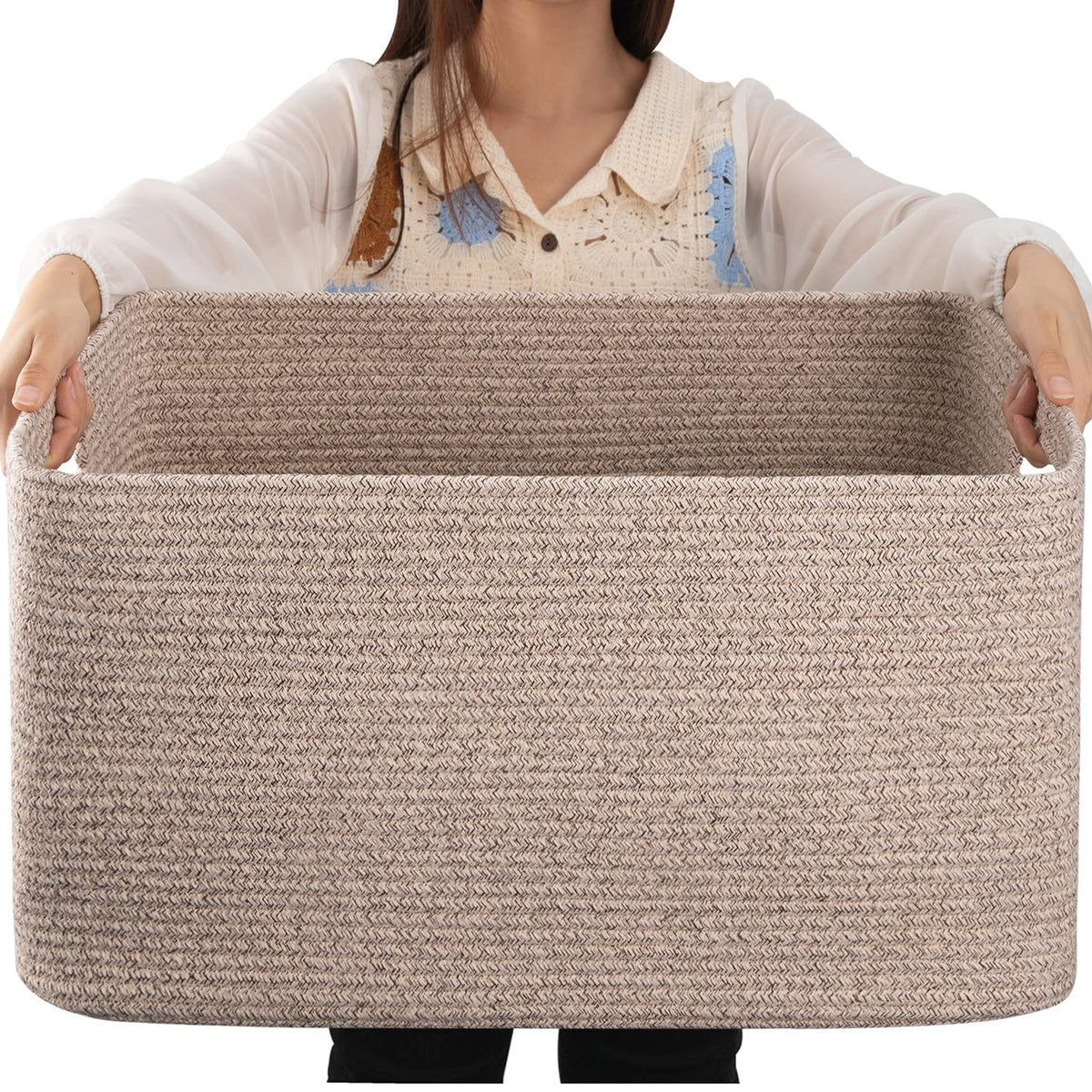 OIAHOMY 75L basket front view shows versatile storage for blankets and toys.