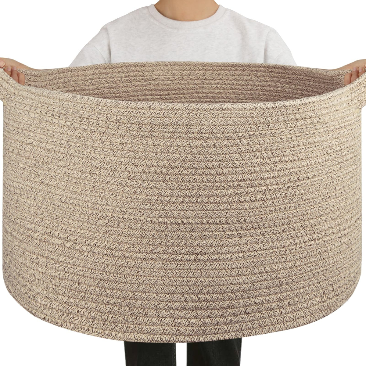 OIAHOMY 90L blanket basket in living room stores blankets neatly for easy access.
