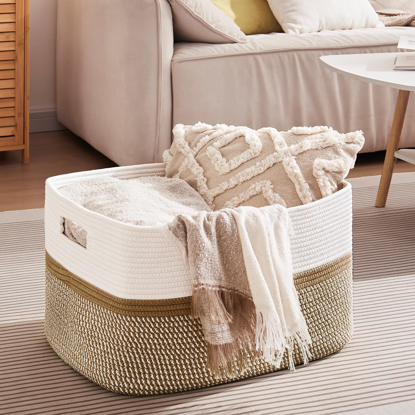 OIAHOMY blanket basket folded-compact illustrates space-saving design
