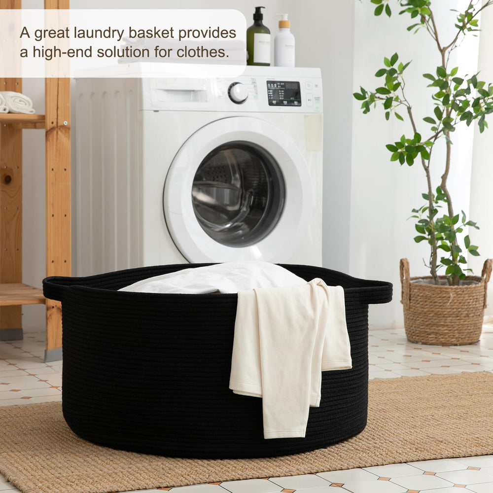 OIAHOMY blanket basket filled with blankets shows its 90L capacity.