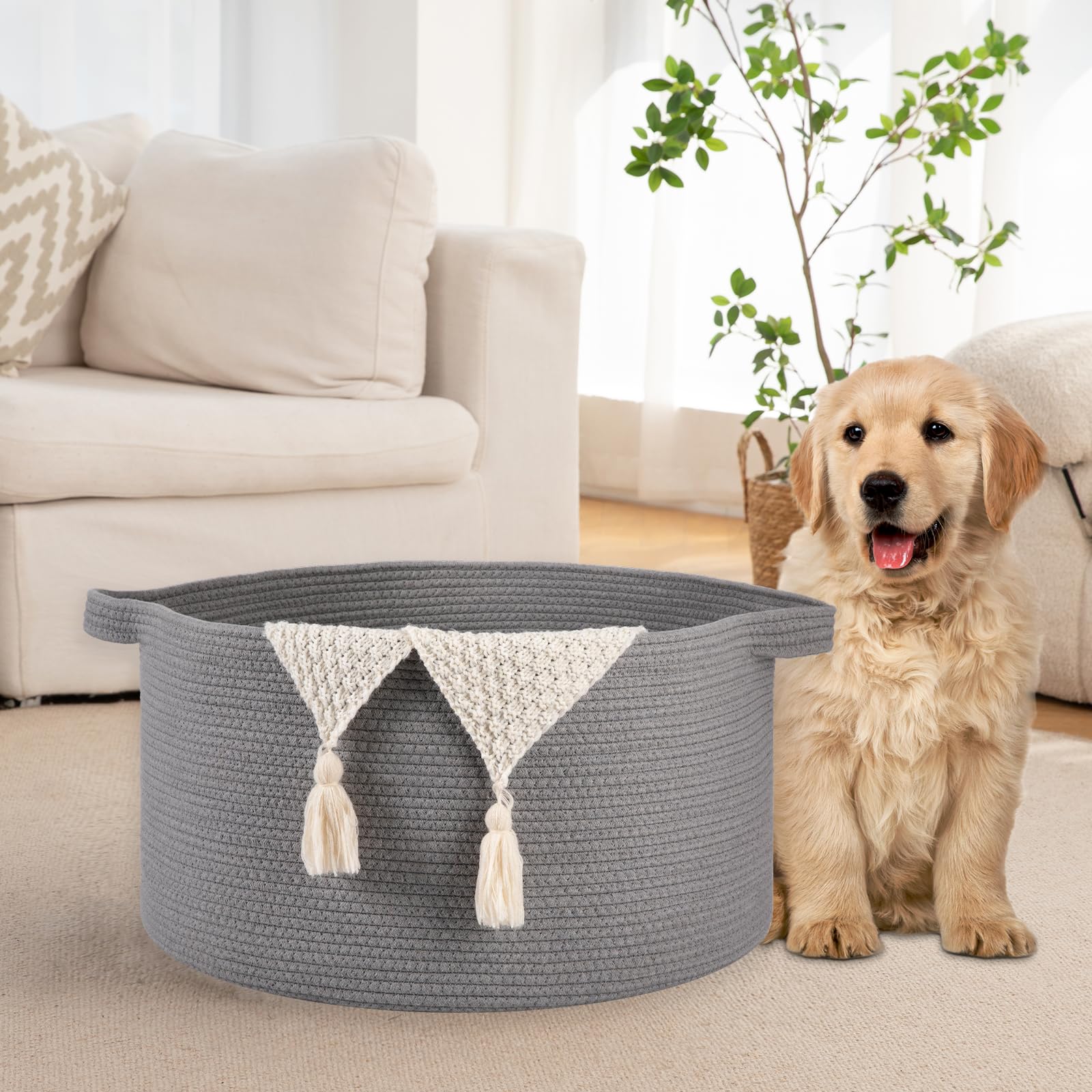 OIAHOMY blanket basket living-room-pillows-05 stores blankets and pillows neatly.
