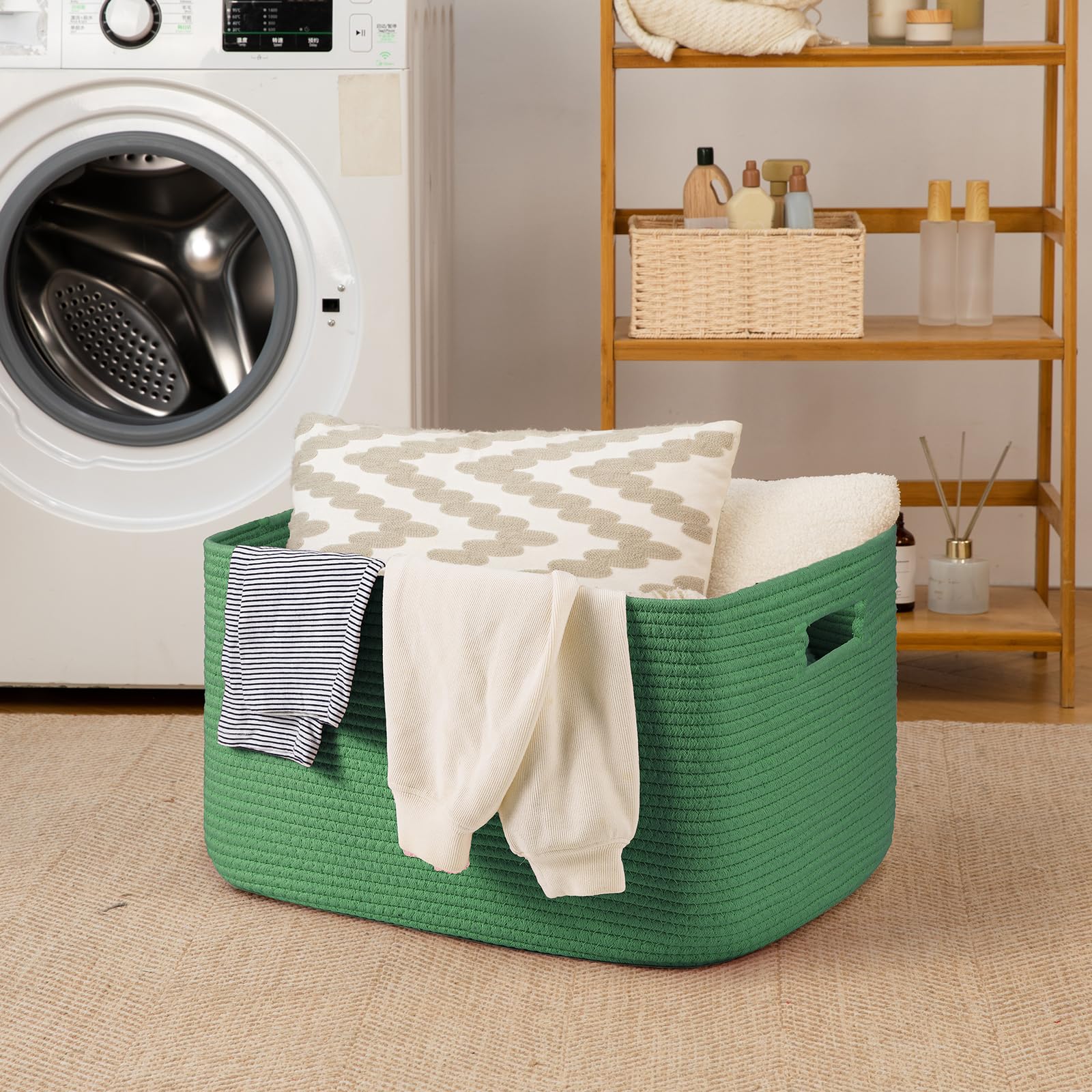 OIAHOMY collapsible basket folds flat for compact storage when not in use