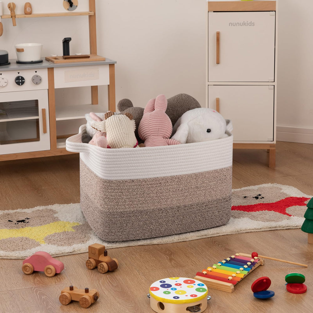 OIAHOMY rectangle storage basket keeps blankets organized in living room