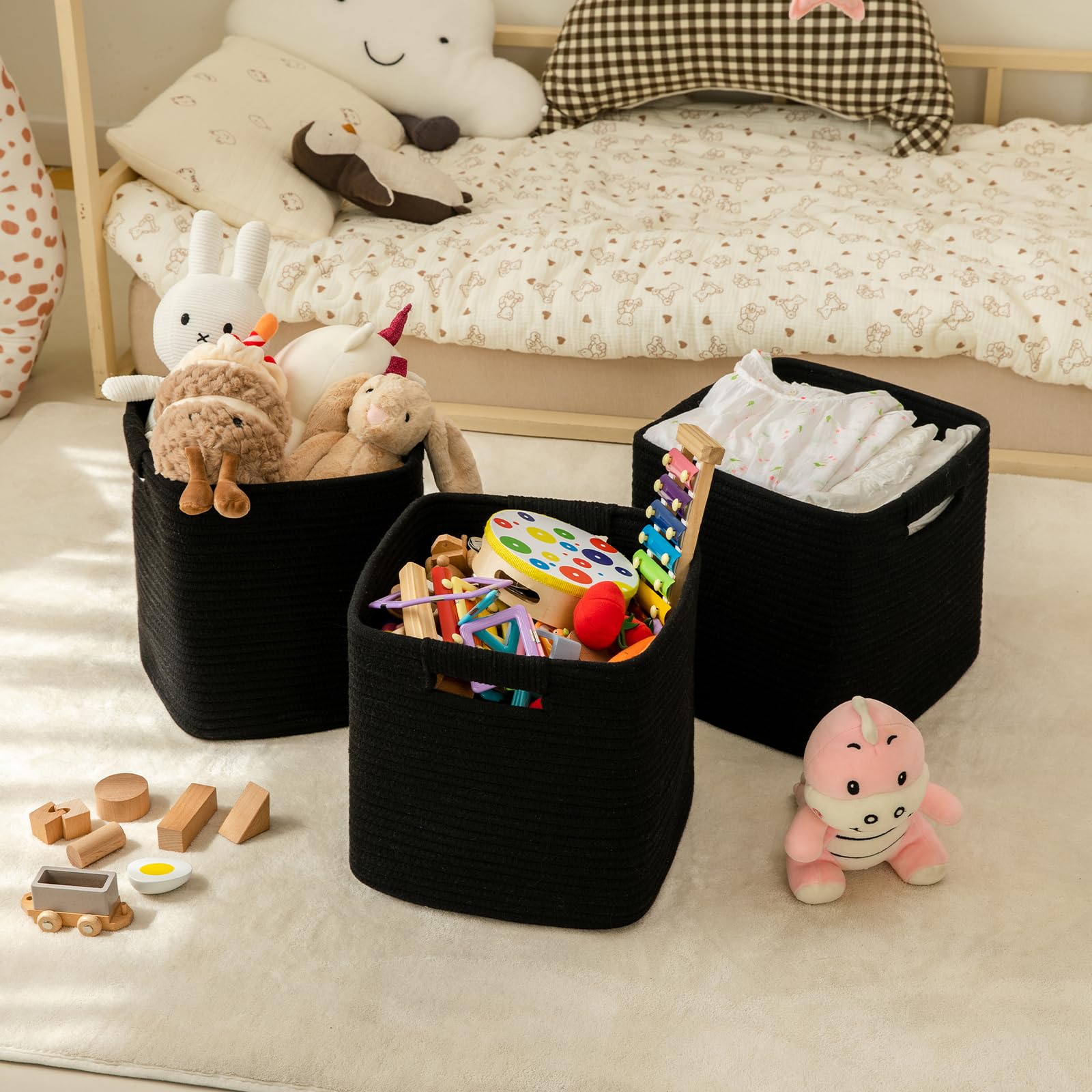 OIAHOMY cotton rope baskets in black show durable handles for easy transport