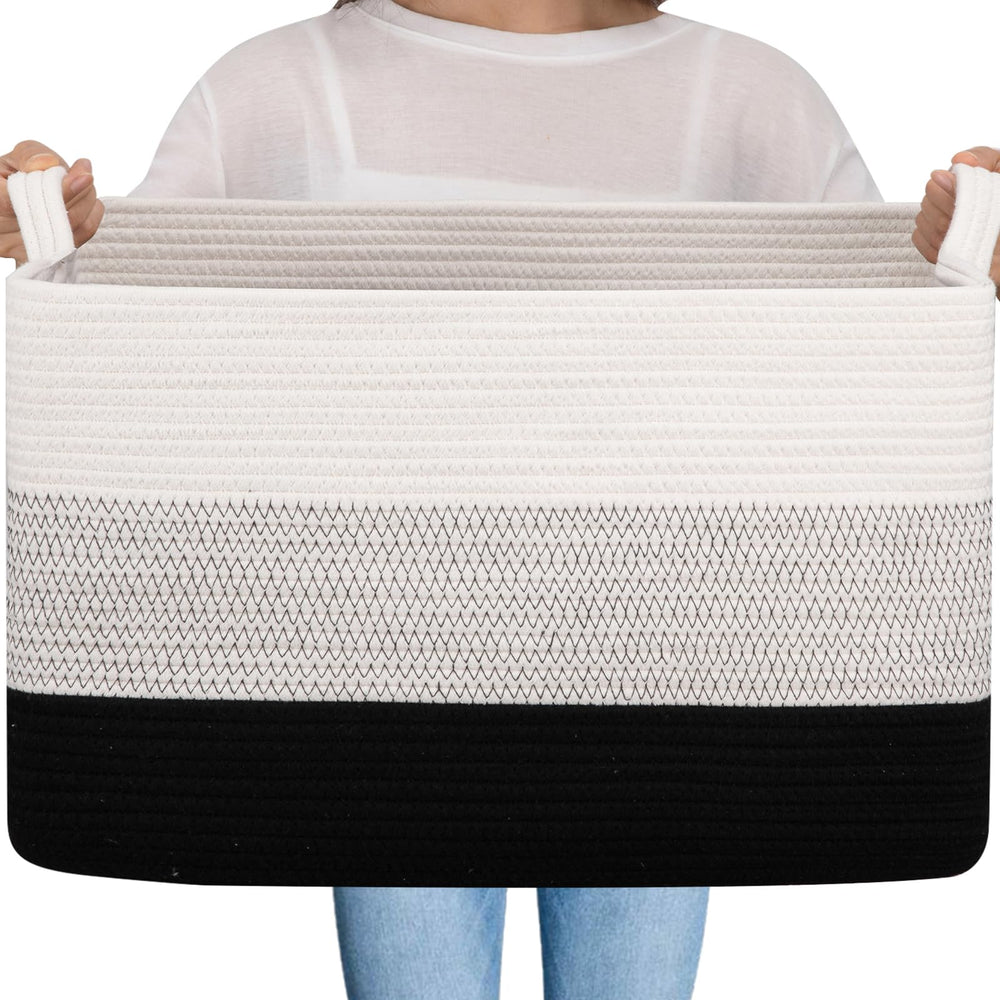OIAHOMY large storage basket weave detail shows sturdy cotton rope construction.