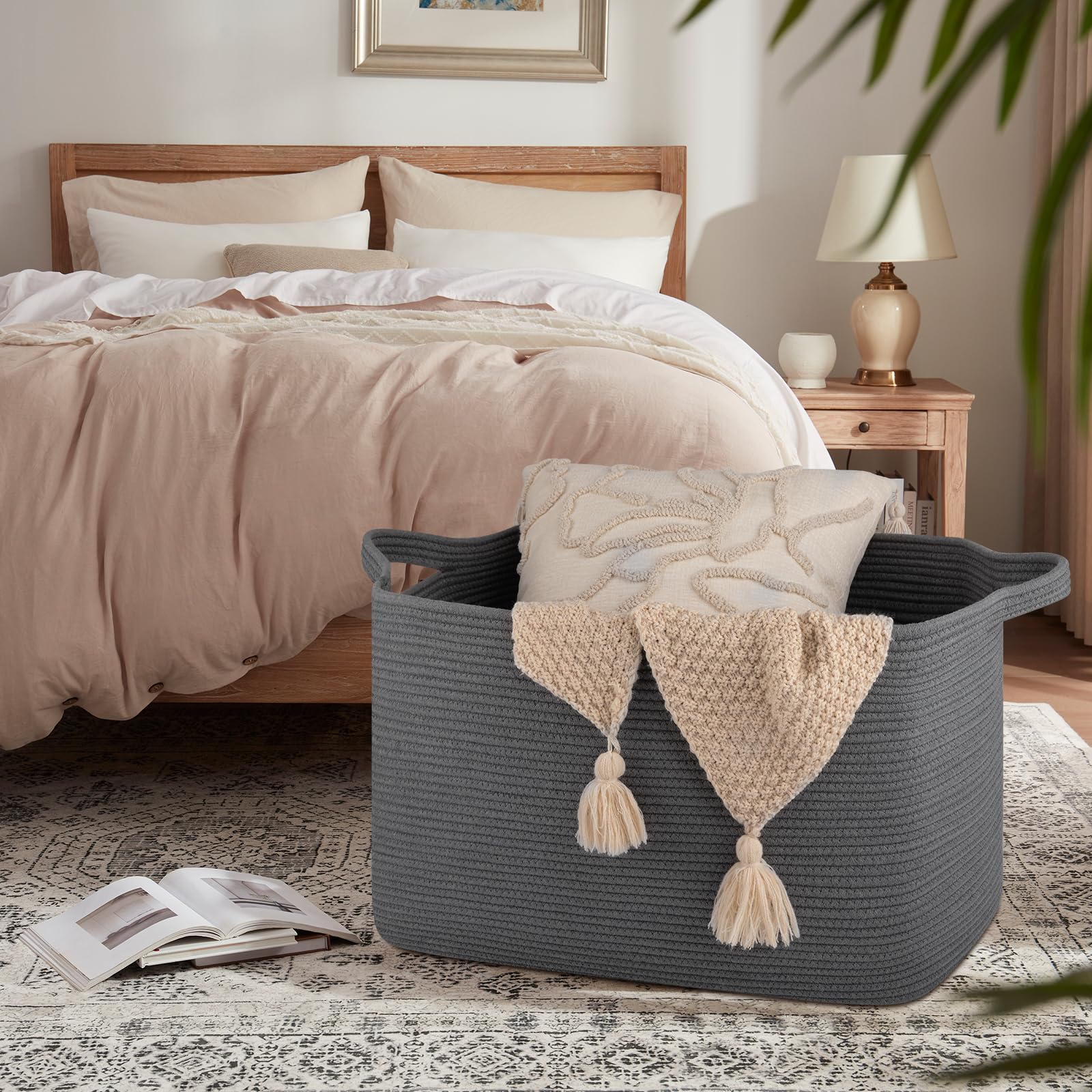 OIASKET 118L close-up rope weave highlights craftsmanship