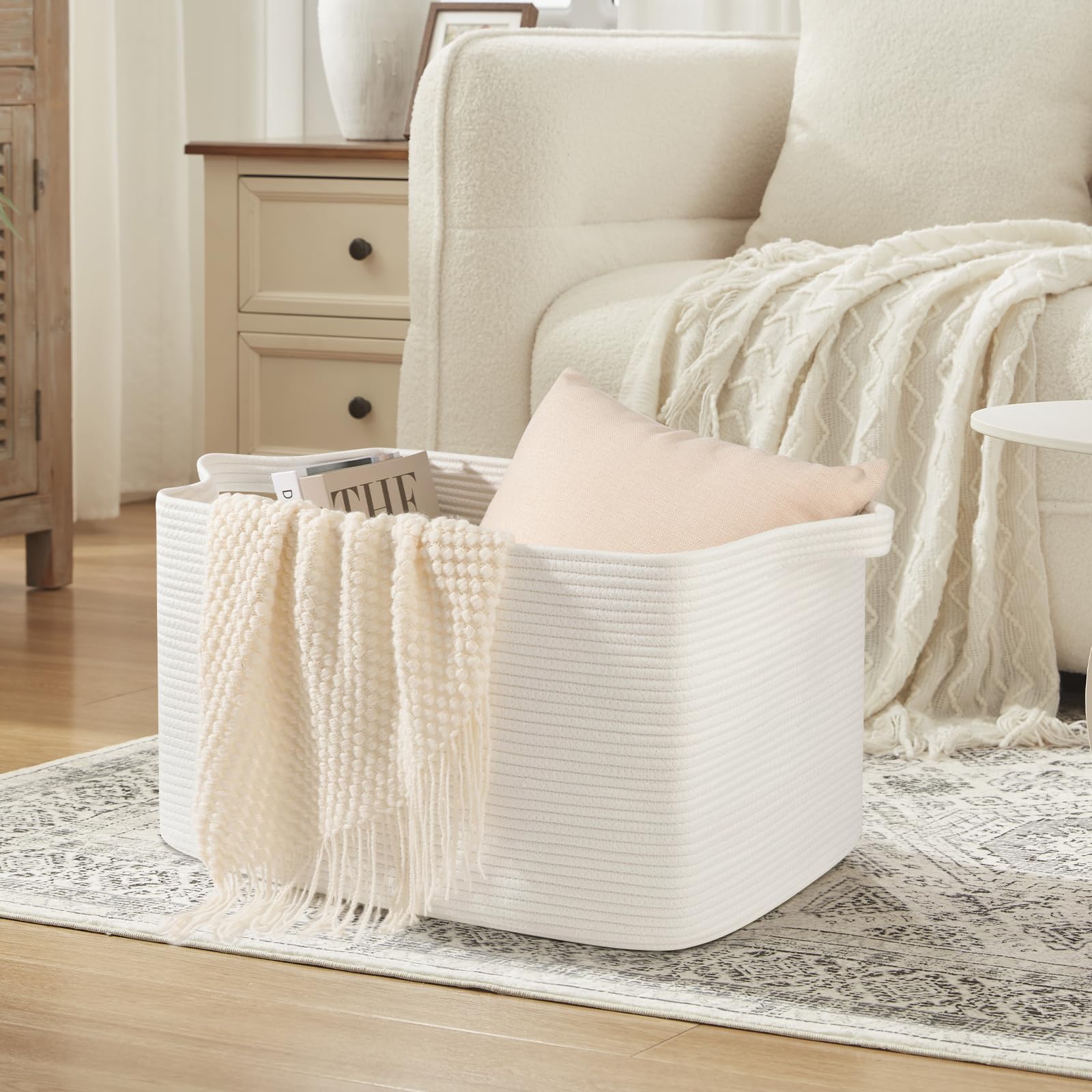 OIASKET 95L basket handles offer soft grip for easy lifting.