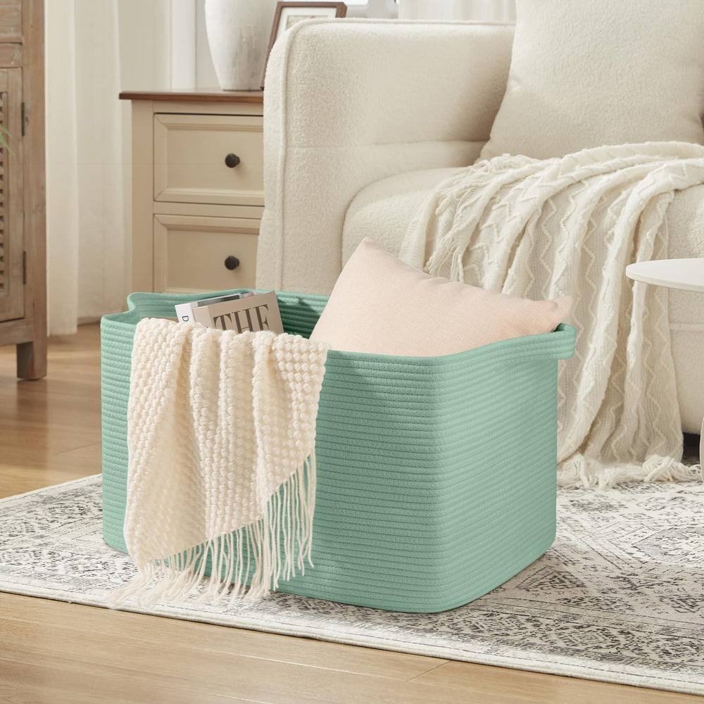 OIASKET 95L blanket basket close-up of handles showing comfortable grip and reliable load support.