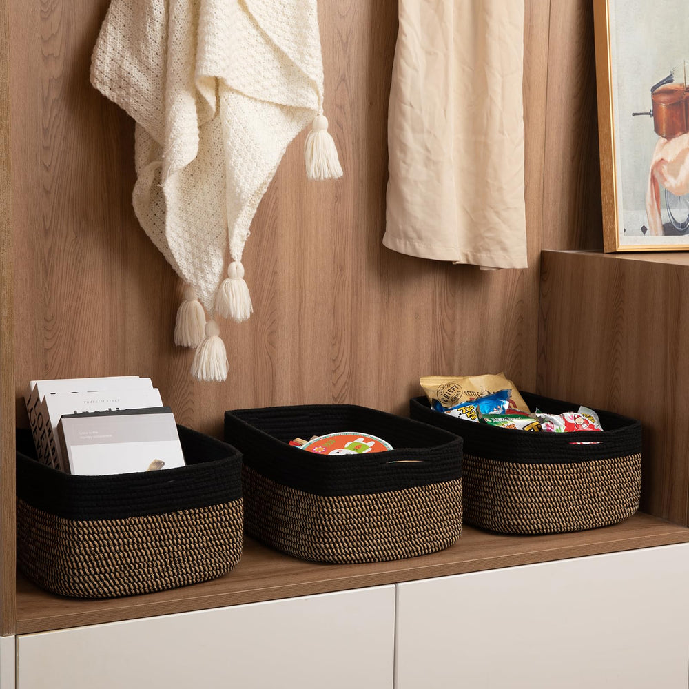 OIASKET built-in handles simplify carrying and rearranging items.