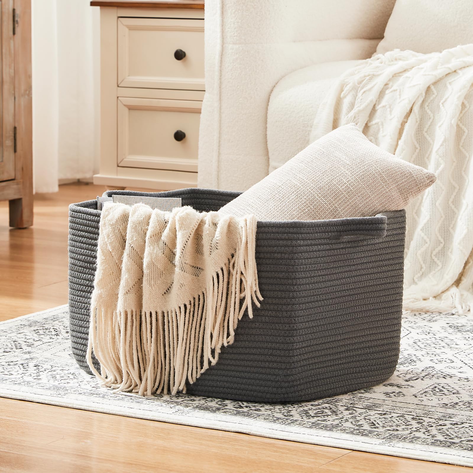 OIASKET dark-grey basket fits nurseries and living rooms with soft touch.