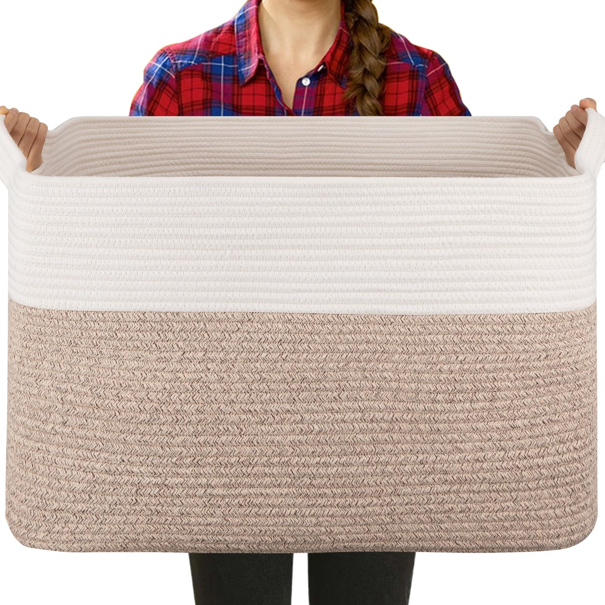 OIASKET extra-large laundry basket 95L ready for blankets and clothes storage.