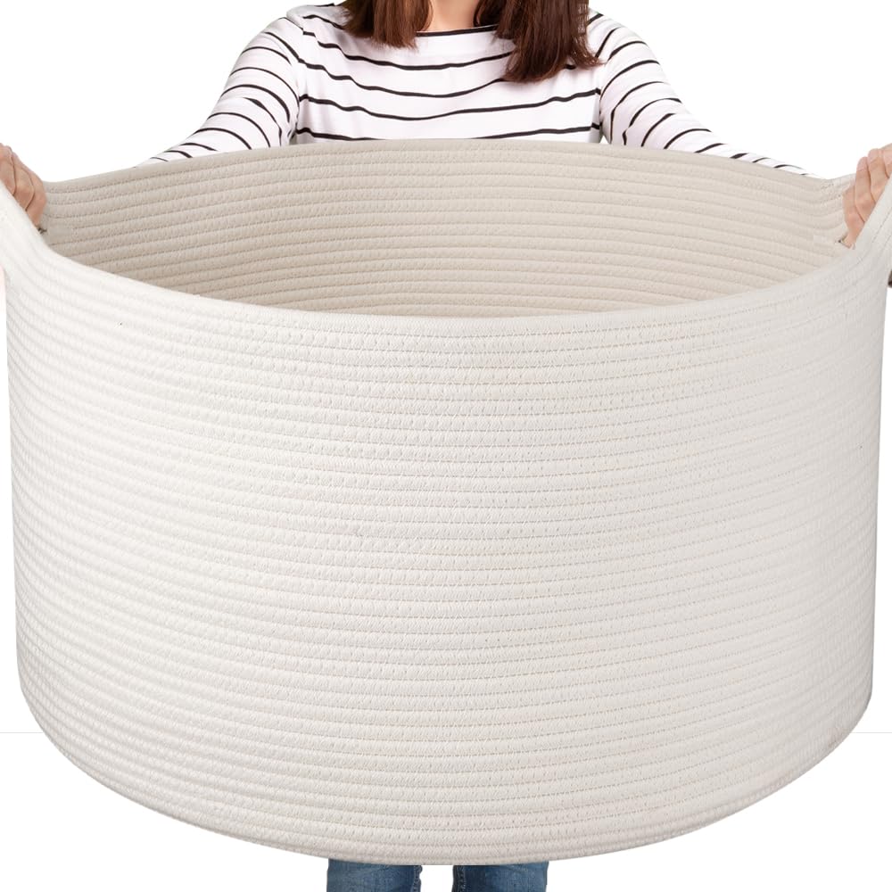 OIASKET large woven basket for blanket organization in living spaces.