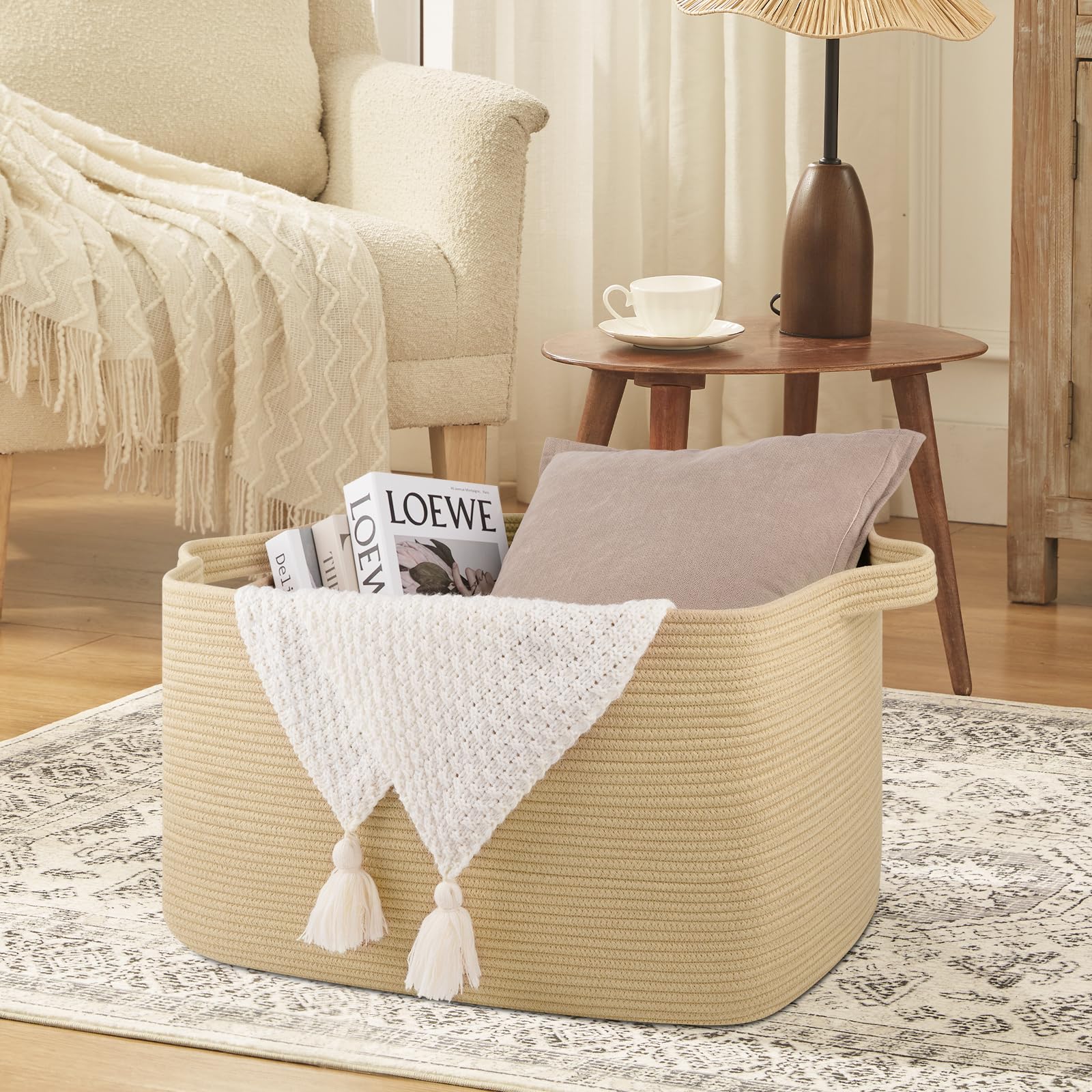 OIASKET natural cotton rope material emphasizes soft touch and skin-friendly design.
