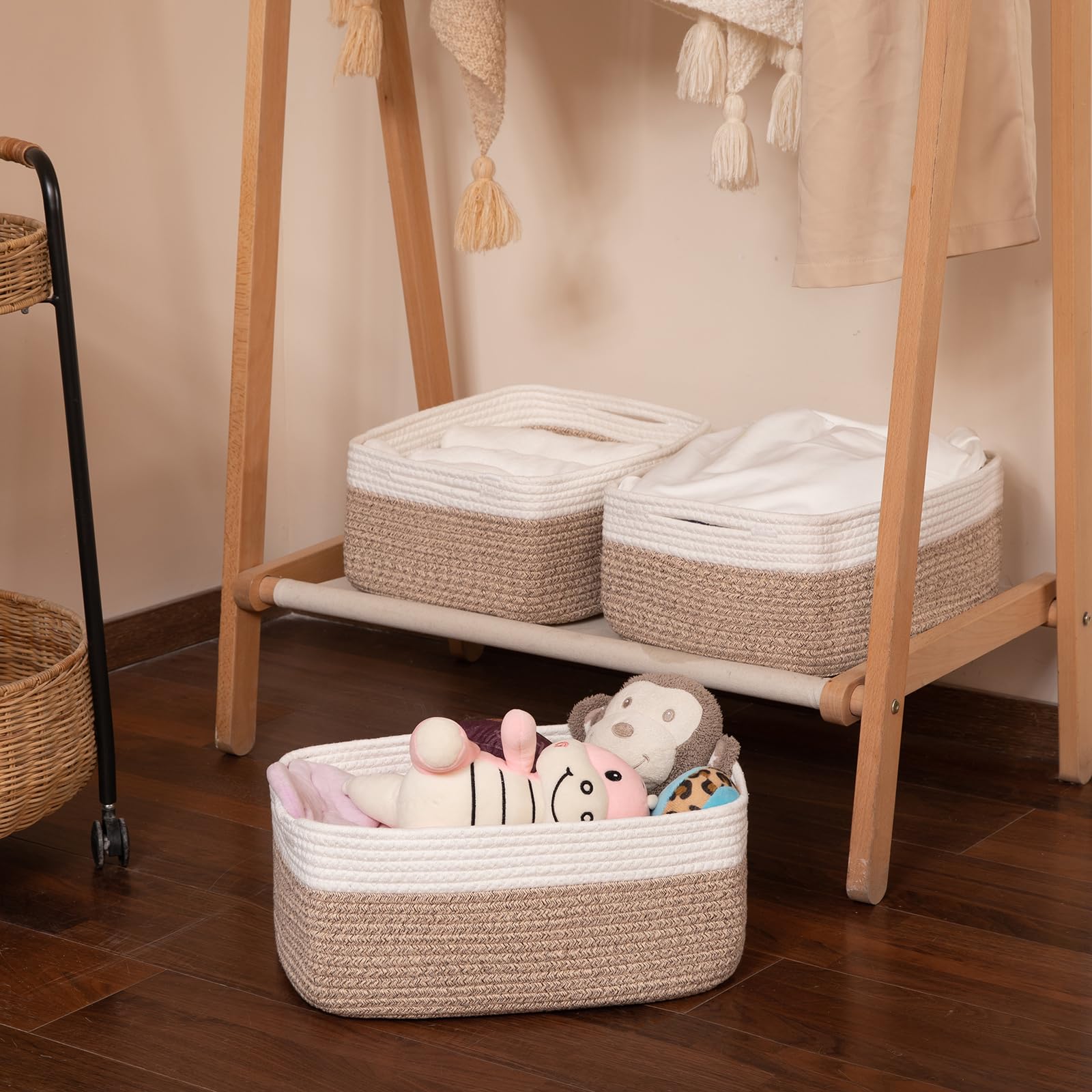 OIASKET washable organizer baskets are easy to clean and maintain.