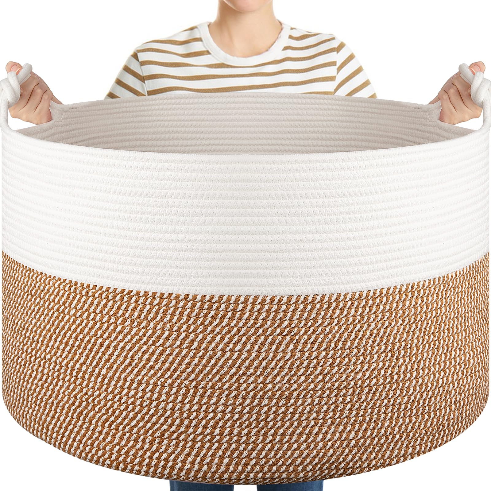 OIASKET XXL basket outer view, a stylish storage solution for living room organization.