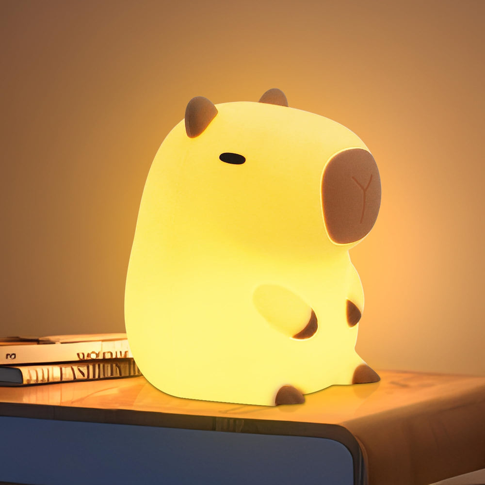 Okayera bedside capybara light creates a warm, cozy mood in bedrooms or study areas.