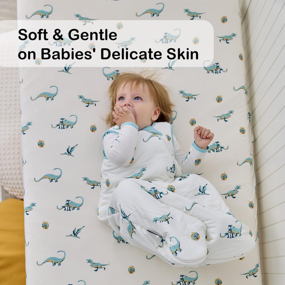 Okayinn BubblePanda dinosaur sheet stretch-fit demonstrates secure elastic