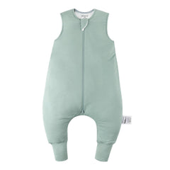 Okayinn BubblePanda sleep sack with feet open promotes freedom of movement and cozy warmth.