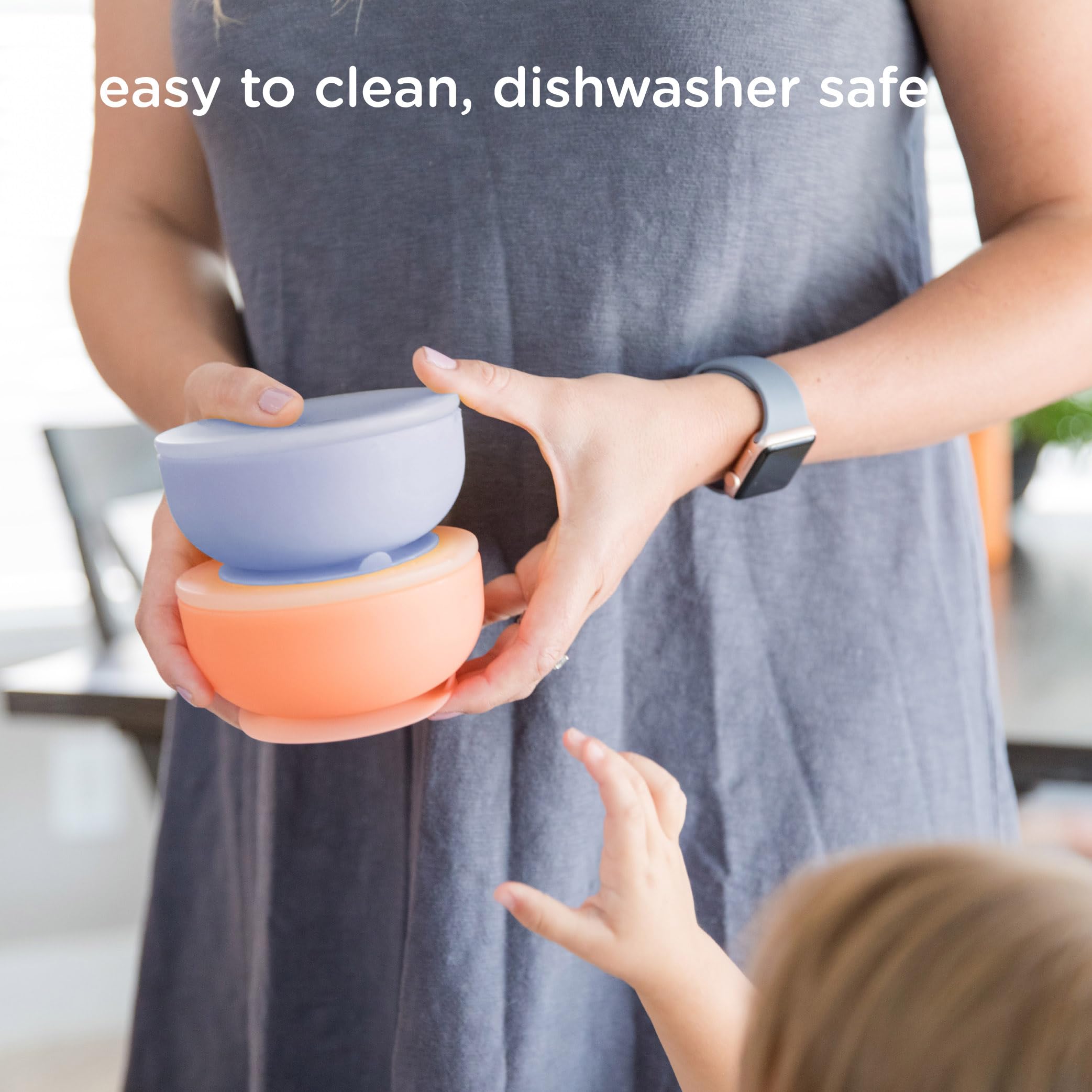 Olababy dishwasher-safe bowl simplifies cleanup after family meals.