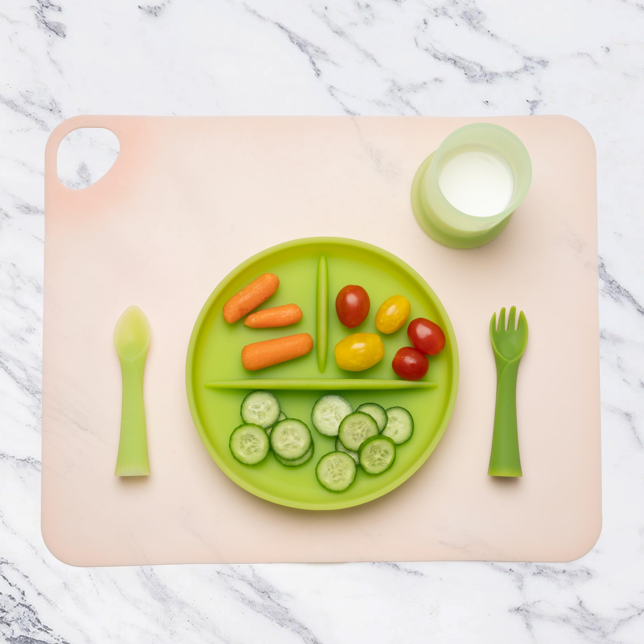 Olababy Fold N Go measures 15 by 12 inches.