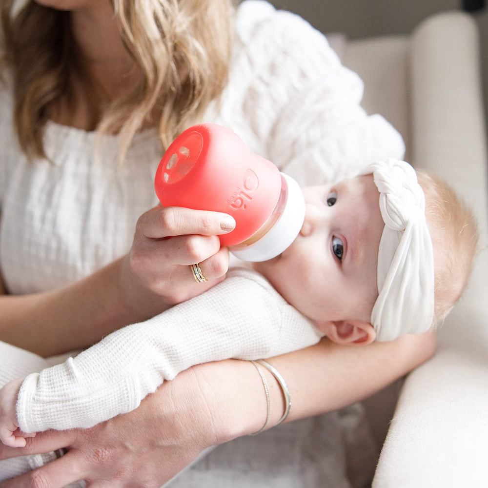 Olababy silicone sleeve is sterilizer-compatible and dishwasher-safe for hygiene