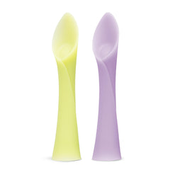 Olababy soft-tip training spoon lemon closeup for safe, gentle BLW feeding