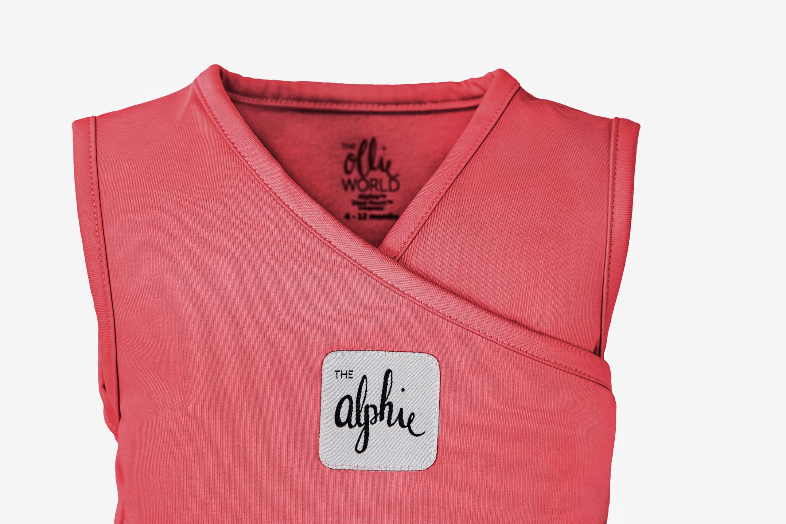 The Ollie Alphie Sleep Pouch Two-Way Zipper enables quick diaper changes.