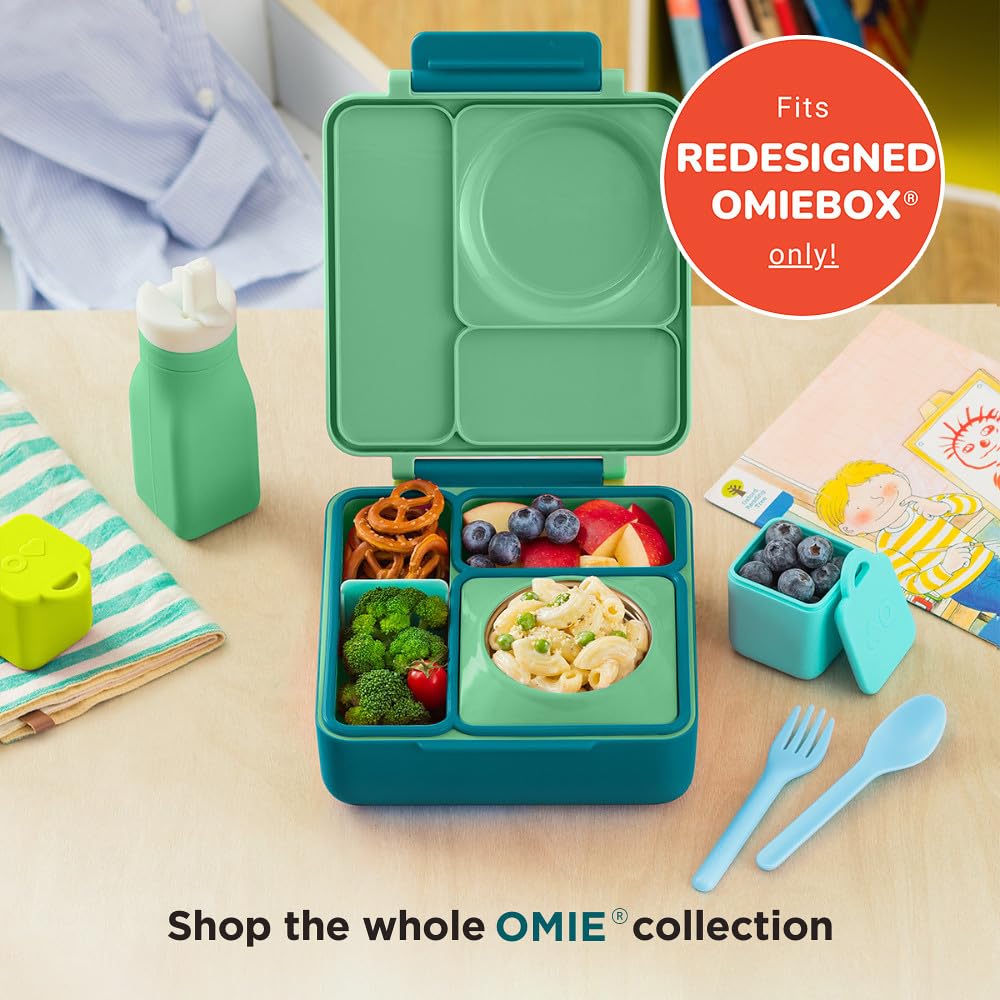 Omie silicone bottle with leak-proof design for secure transport