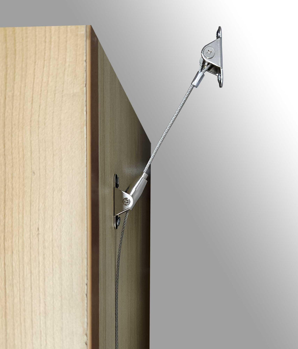 Omypuehen nursery-use setup enables safe exploration for little climbers.