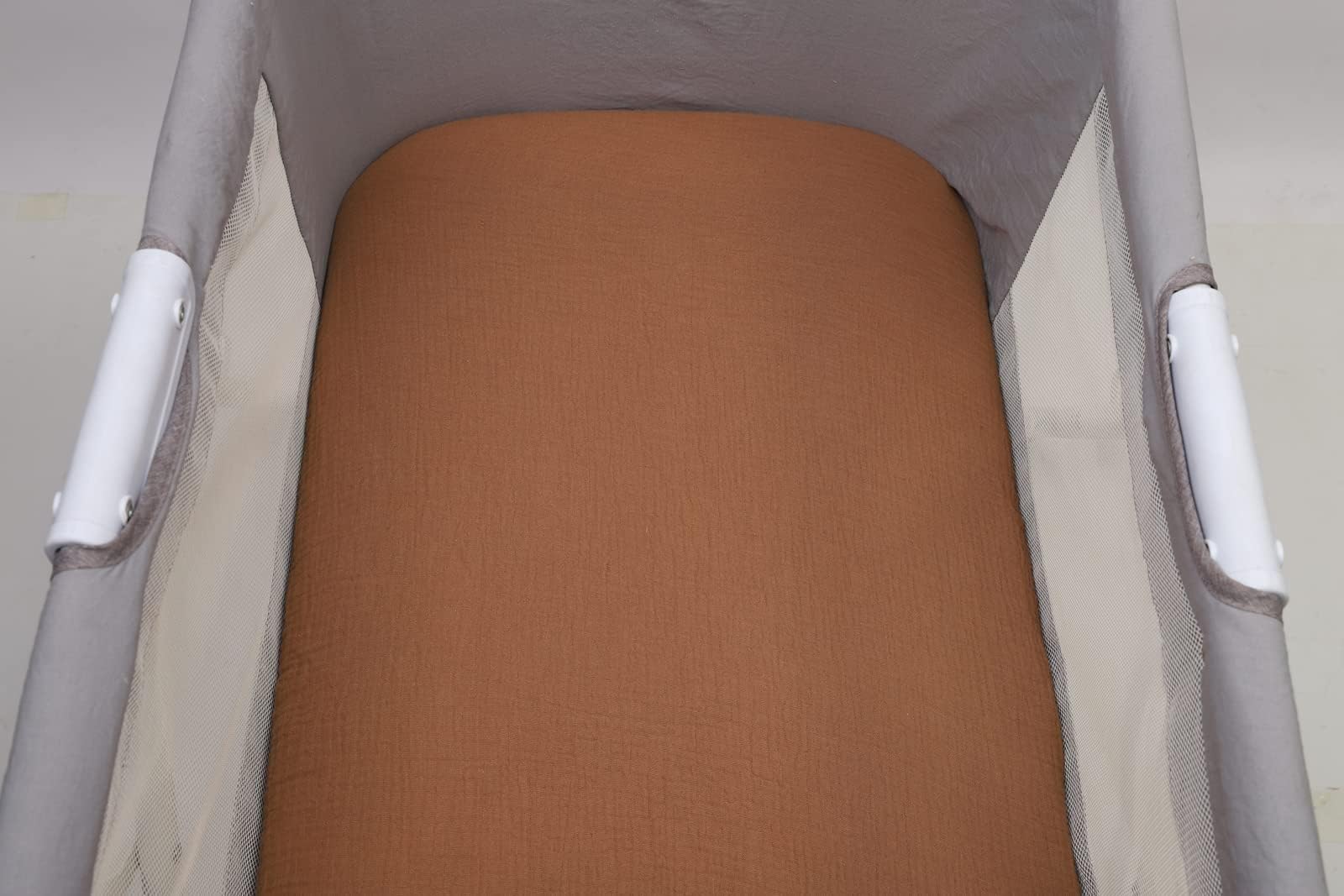 Onacosht muslin bassinet sheets soft texture close-up for newborn comfort
