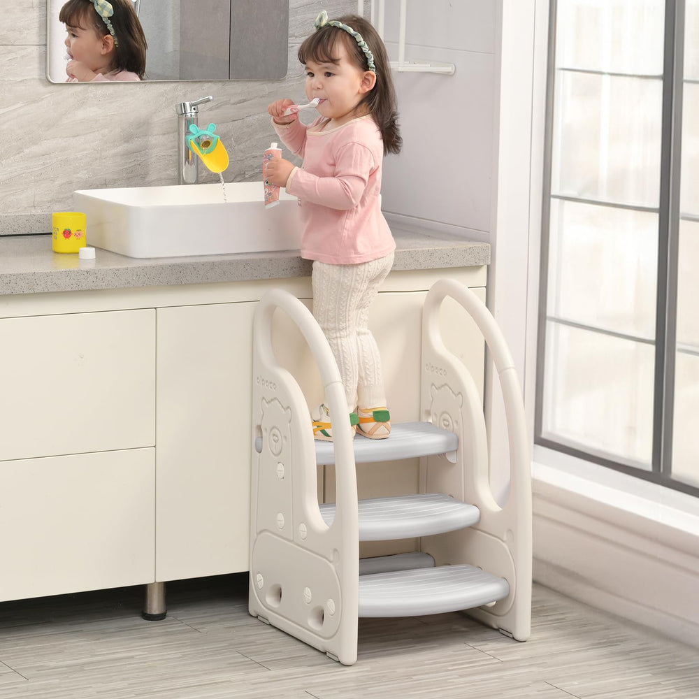Onasti lightweight design makes moving between rooms effortless for kids