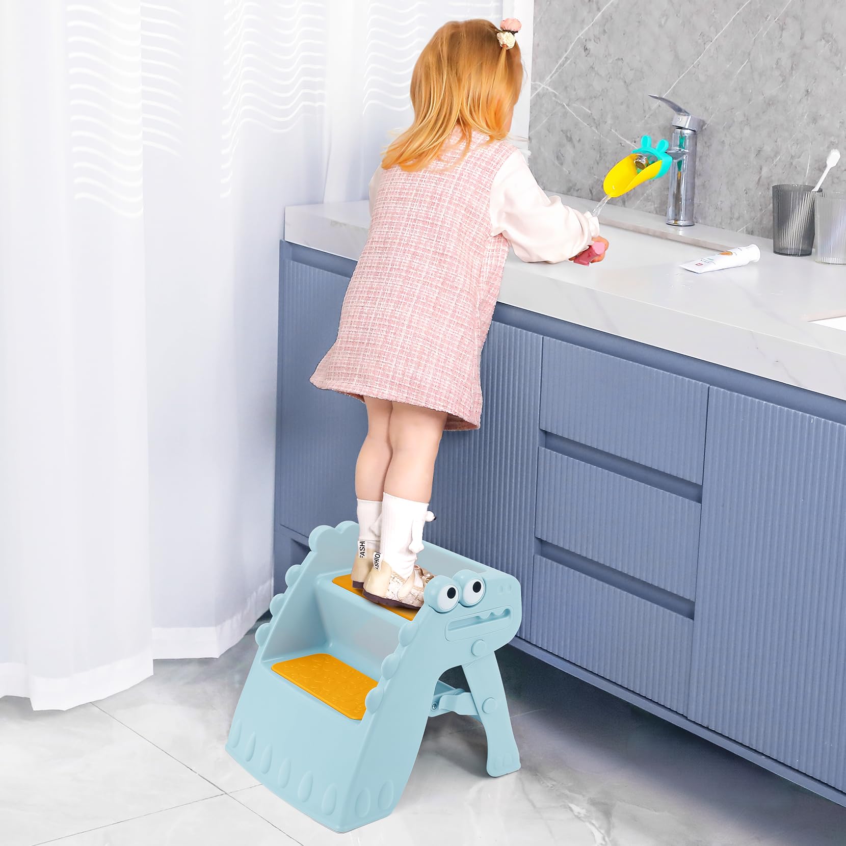 Onasti blue color toddler stool in vibrant blue