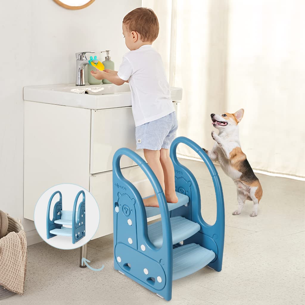 Onasti toddler step stool blue top panel demonstrates convertible three-to-two step setup for versatility.