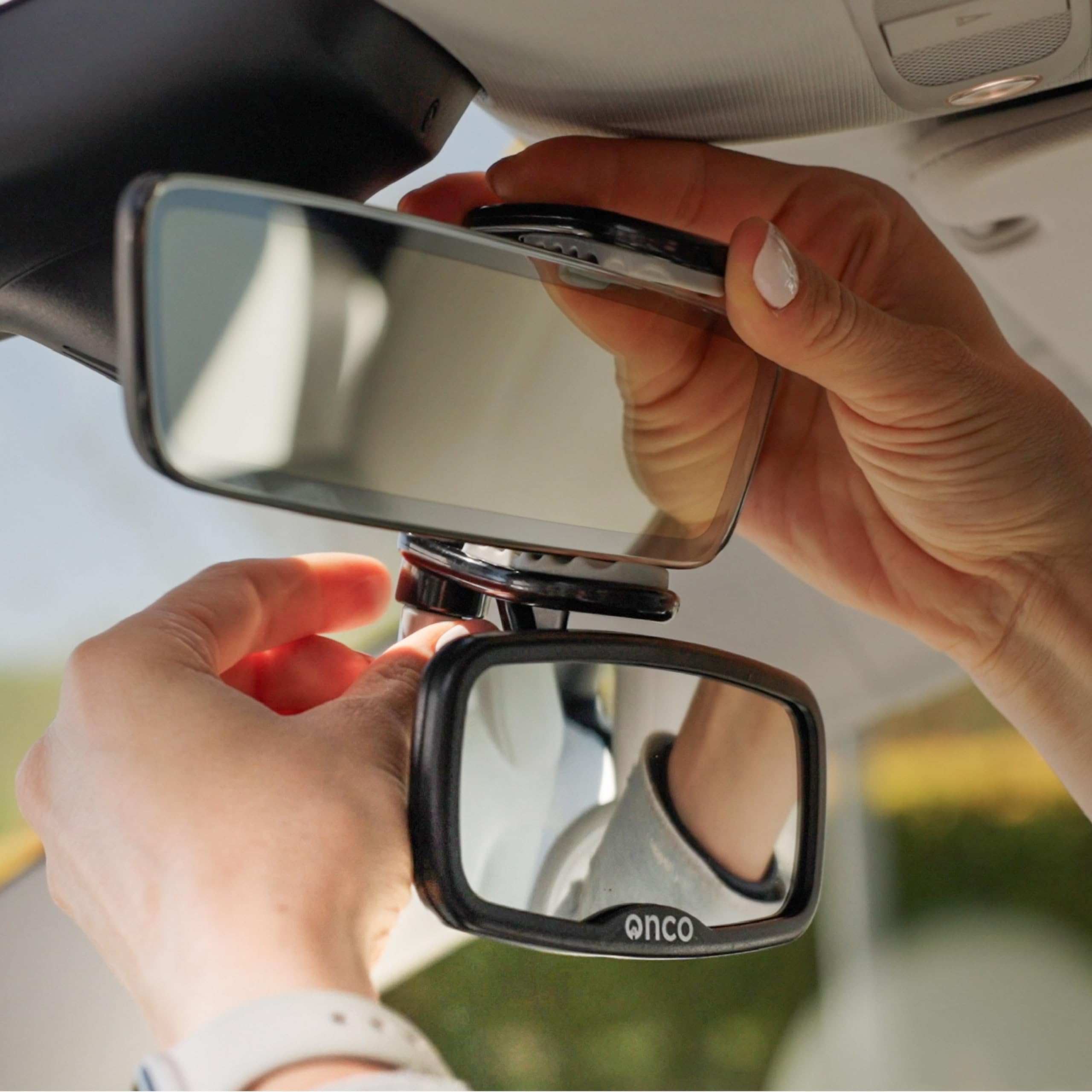 Onco baby travel safety mirror supports quick checks on road trips.