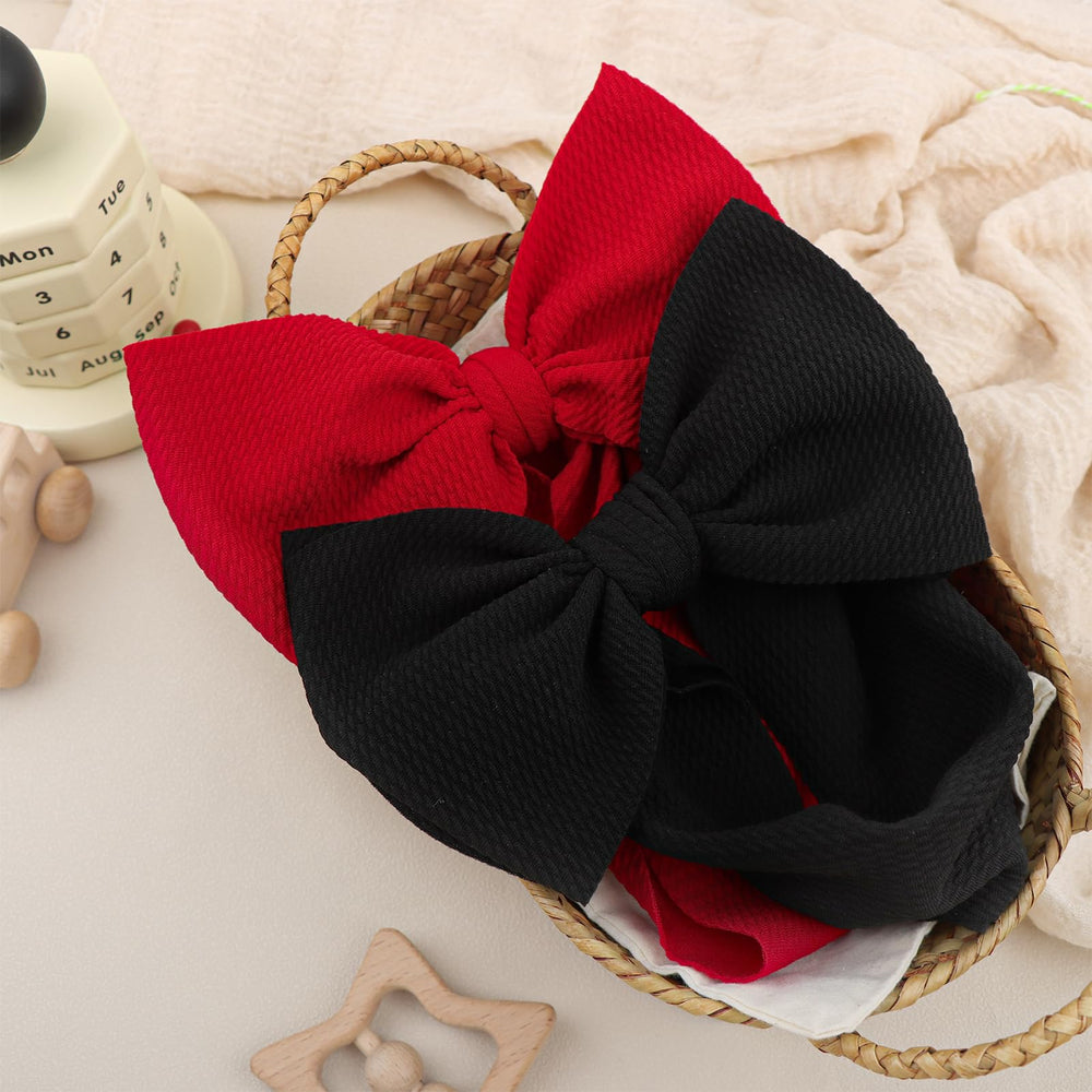 ONENINEDREAM bow set ideal as a thoughtful baby shower or birthday gift.