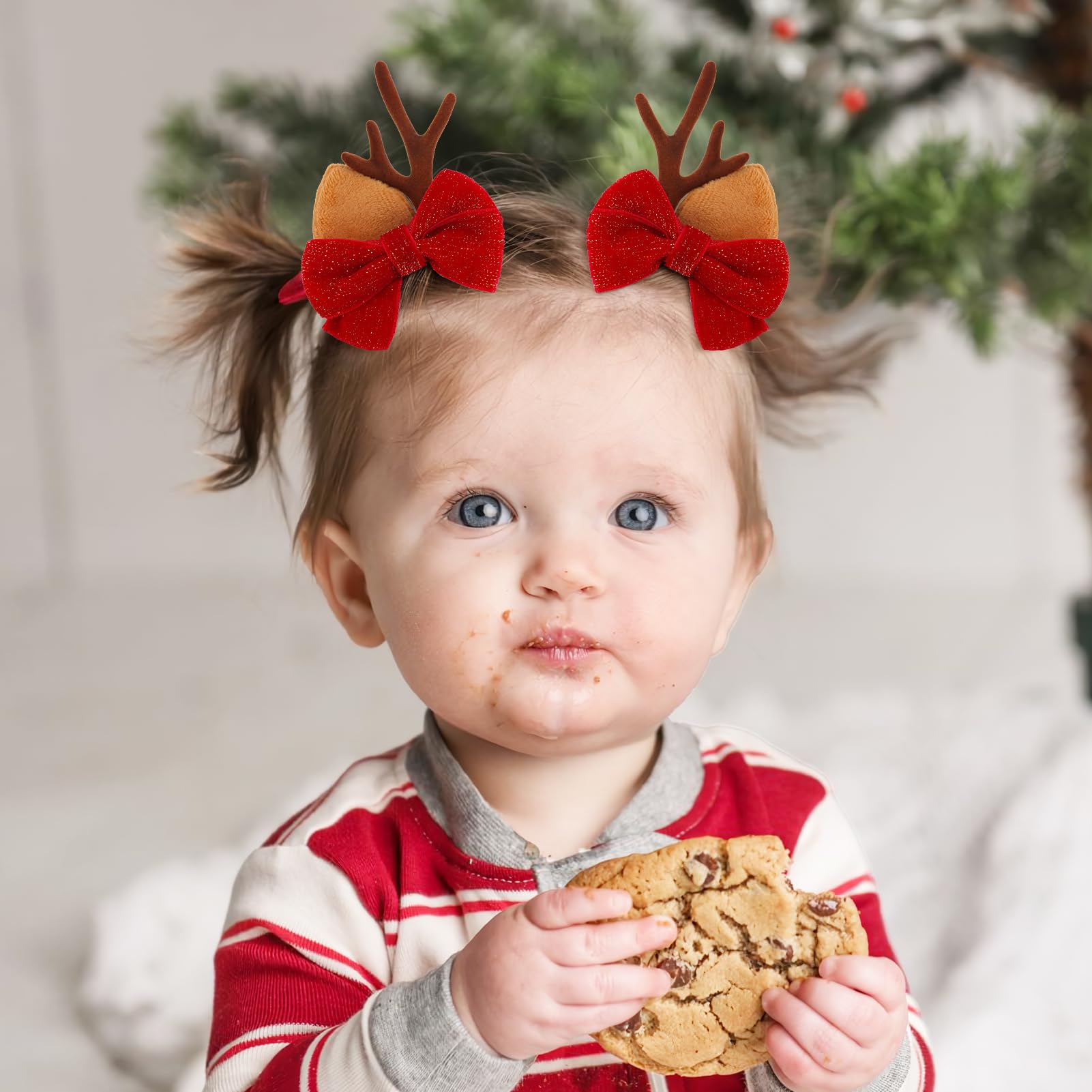 ONENINEDREAM velvet red bow clip set for coordinated holiday looks.