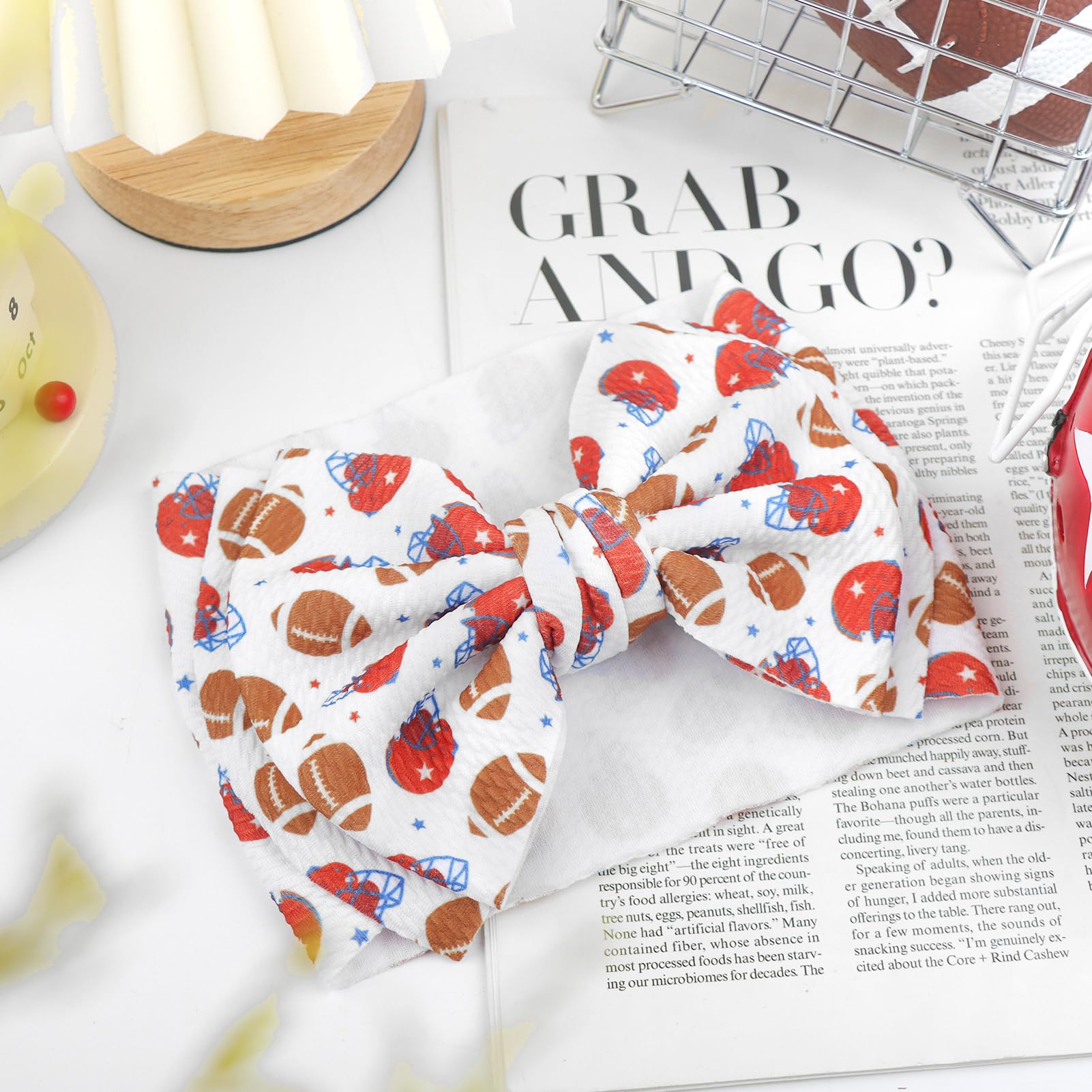 ONENINEDREAM gift-ready baby headband as a thoughtful sports gift