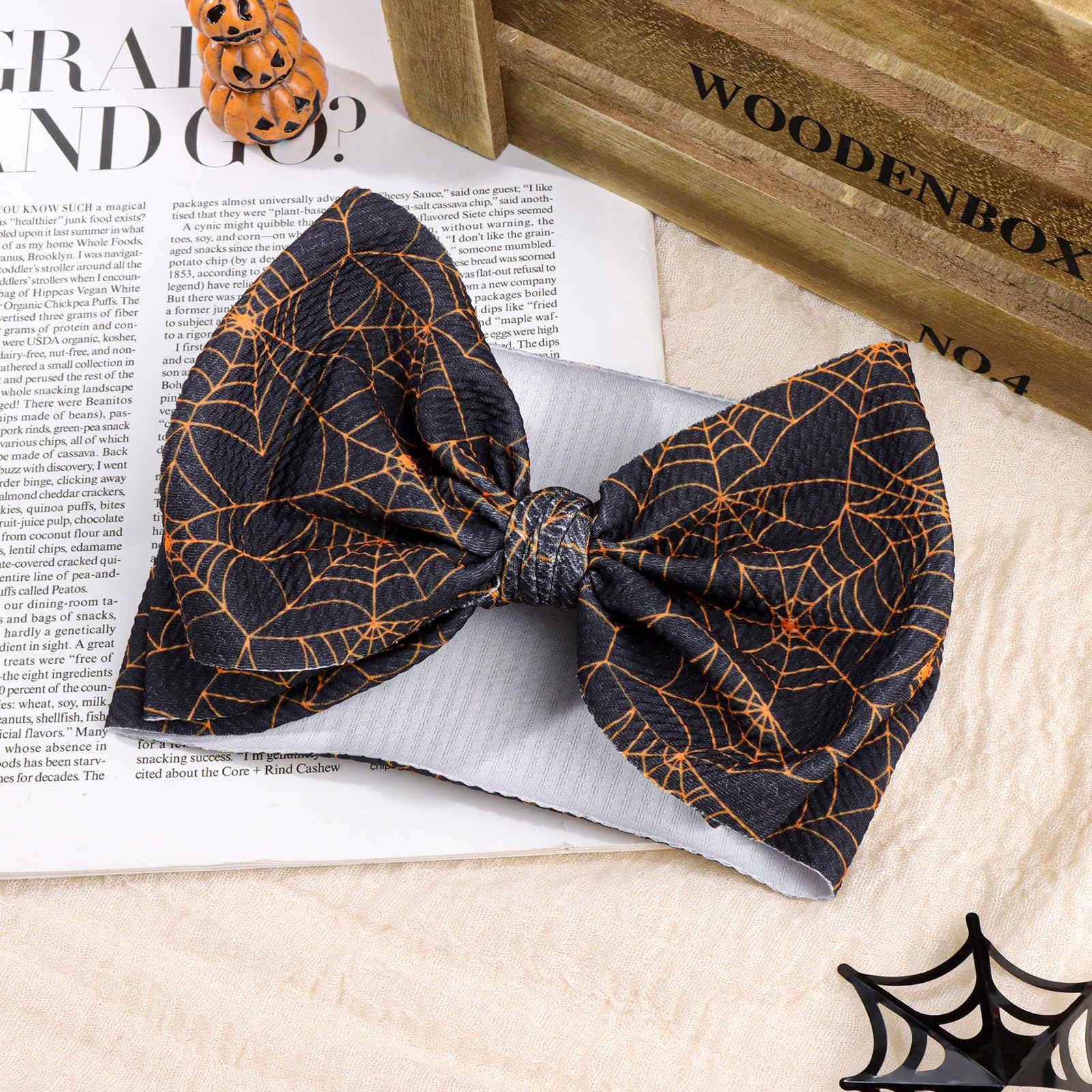 ONENINEDREAM model wearing Halloween bow showcasing versatile styling