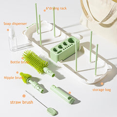 Onluckdeer silicone-bristles close-up demonstrates gentle, residue-removing cleaning action