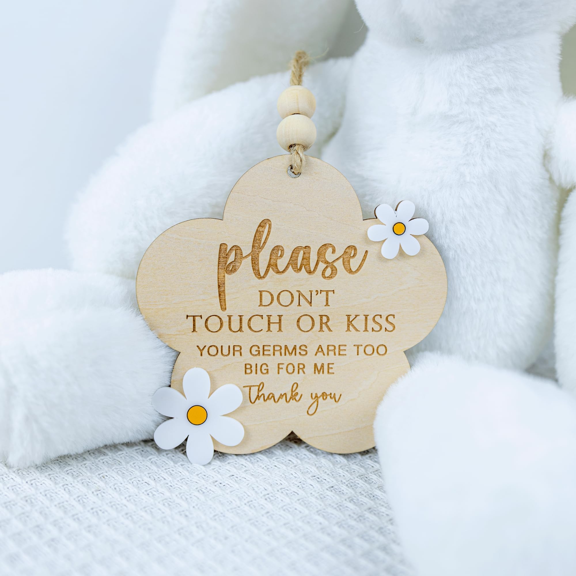 onnibe 8-inch diameter sign provides a compact, eye-catching focal point in small nurseries.