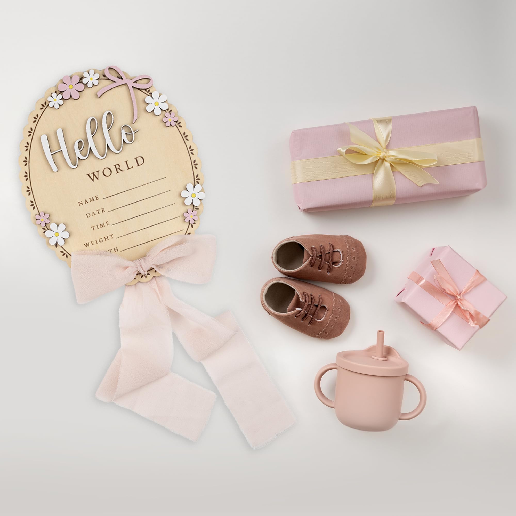 ONNIBE wooden baby-announcement sign with stand for easy hospital or nursery display.