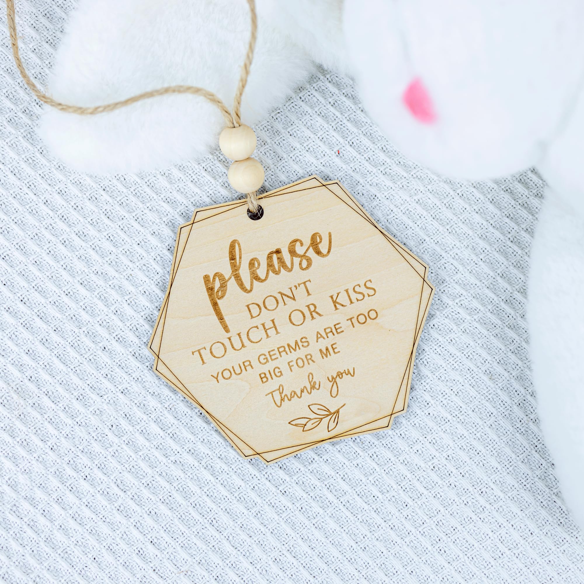 ONNIBE wooden sign gifts as a thoughtful keepsake for new parents.