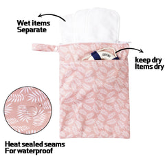 Opgroeie waterproof material closeup, highlighting durability and spill protection.