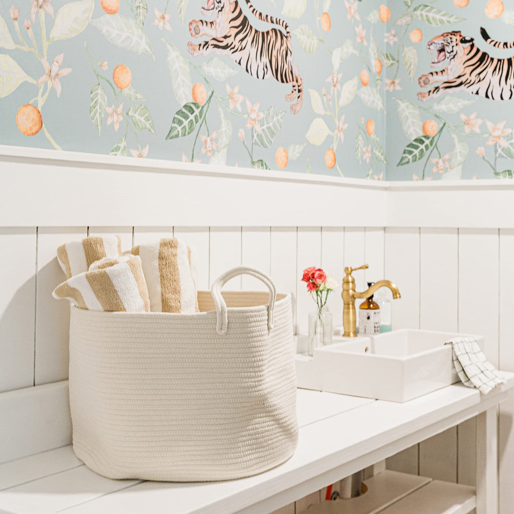 OrganiHaus foldable basket is lightweight yet sturdy for quick swaps and portability.