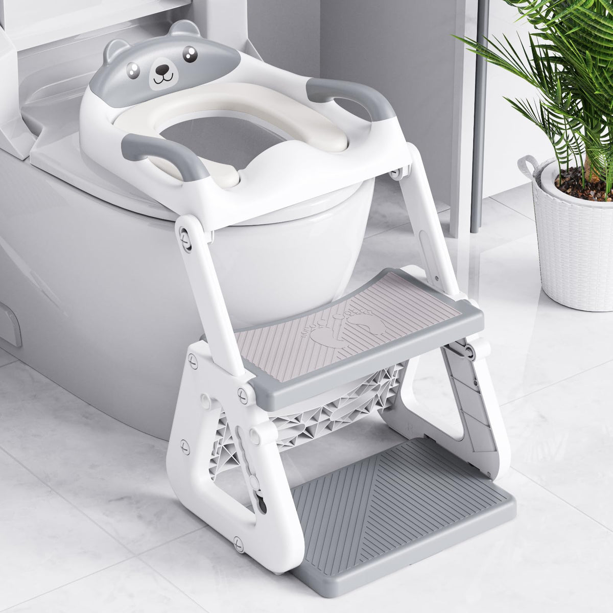 Orzbow 2-in-1 potty seat triangle structure provides stable training platform.